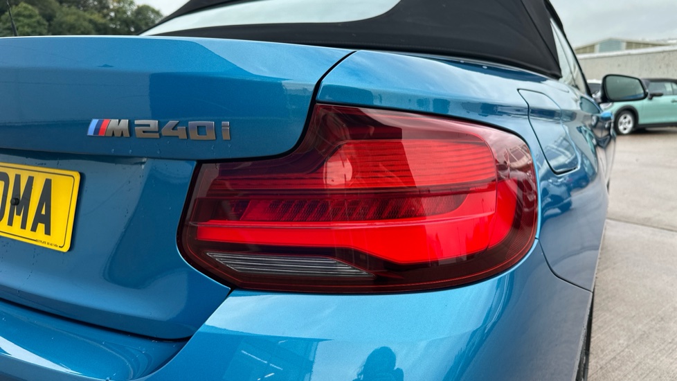 BMW 2 Series M240i 2dr [Nav] Step Auto Petrol Convertible - Image 22