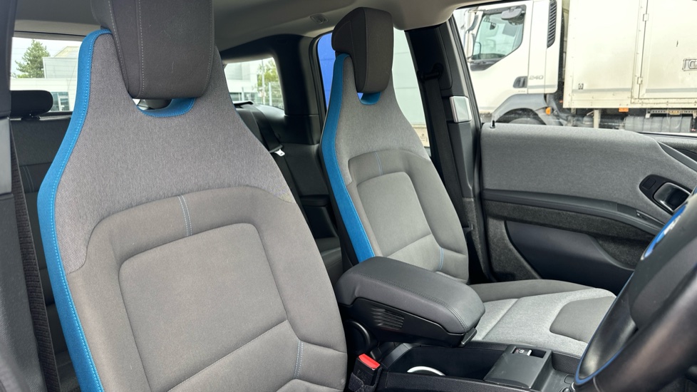 BMW i3 135kW S 42kWh 5dr Auto Electric Hatchback - Image 11