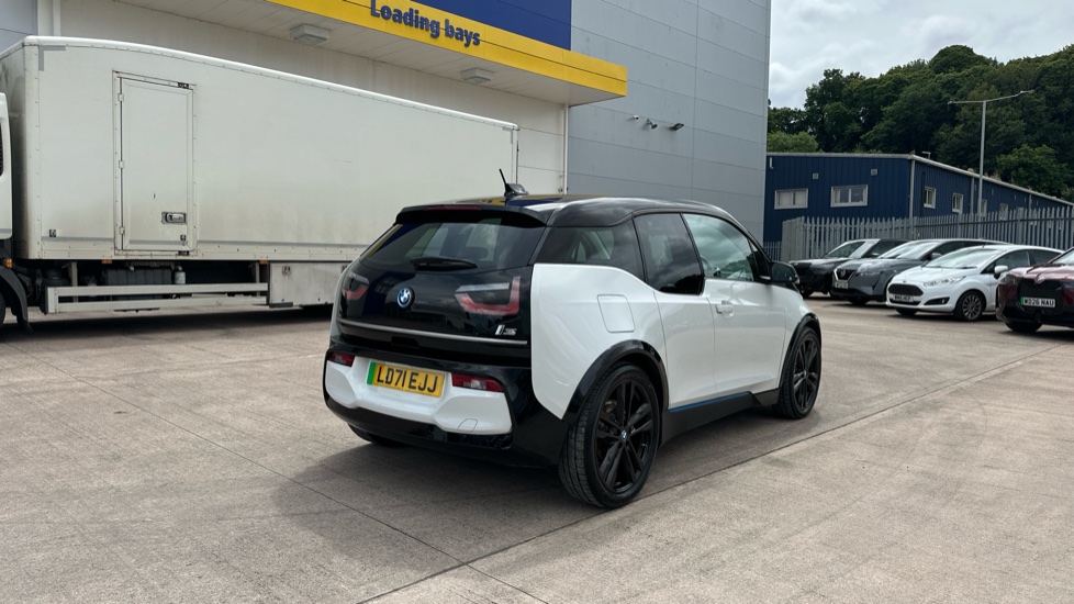 BMW i3 135kW S 42kWh 5dr Auto Electric Hatchback - Image 24
