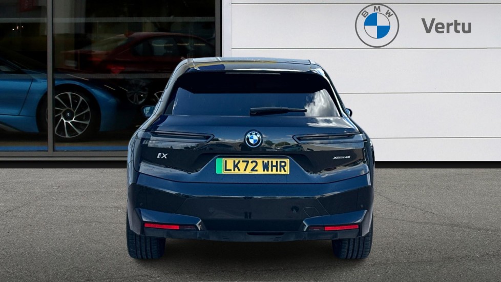 BMW iX 240kW xDrive40 M Sport Edition 76.6kWh 5dr Auto Electric Estate - Image 15