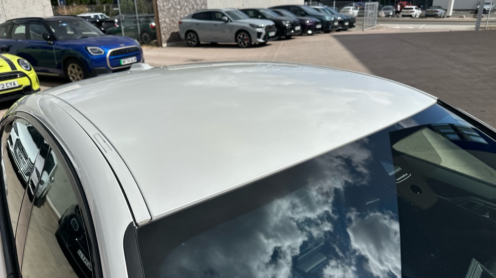 BMW i4 250kW eDrive40 M Sport 83.9kWh 5dr Auto Electric Hatchback - Image 21