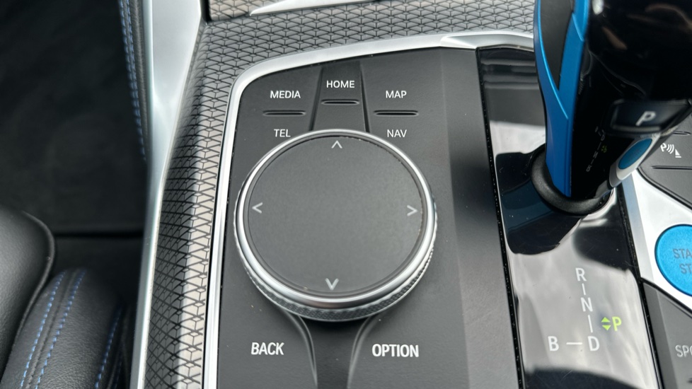 BMW i4 250kW eDrive40 M Sport 83.9kWh 5dr Auto Electric Hatchback - Image 33