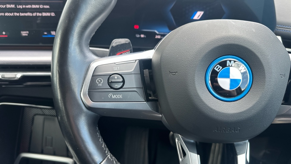 BMW iX1 230kW xDrive30 M Sport 65kWh 5dr Auto Electric Estate - Image 17