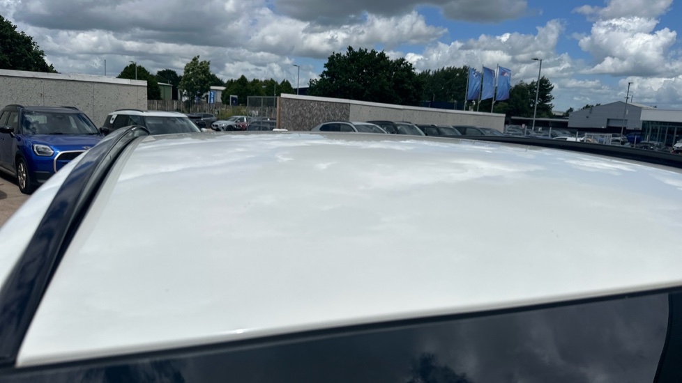 BMW iX1 230kW xDrive30 M Sport 65kWh 5dr Auto Electric Estate - Image 21