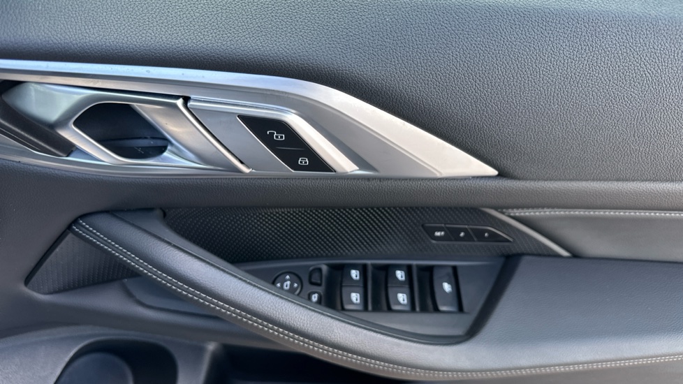 BMW 4 Series 420i M Sport 2dr Step Auto Petrol Convertible - Image 30