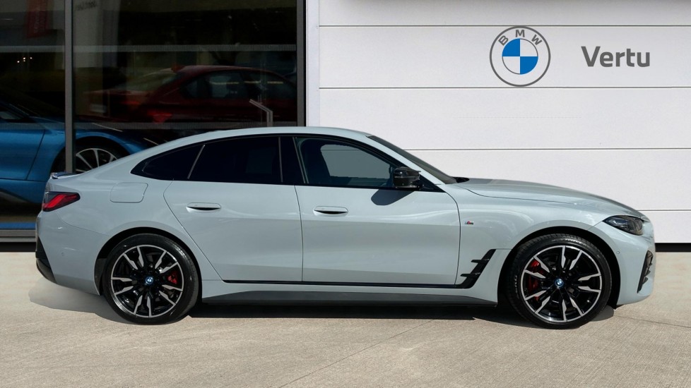BMW i4 400kW M50 83.9kWh 5dr Auto Electric Hatchback - Image 3