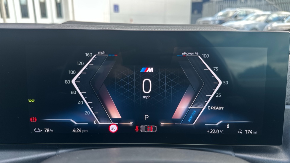 BMW i4 400kW M50 83.9kWh 5dr Auto Electric Hatchback - Image 9
