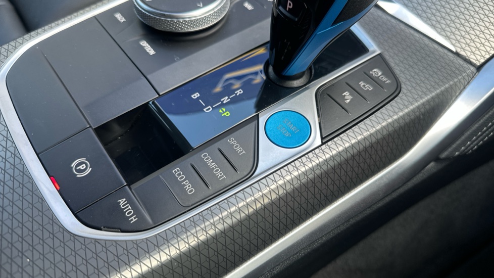 BMW i4 400kW M50 83.9kWh 5dr Auto Electric Hatchback - Image 19