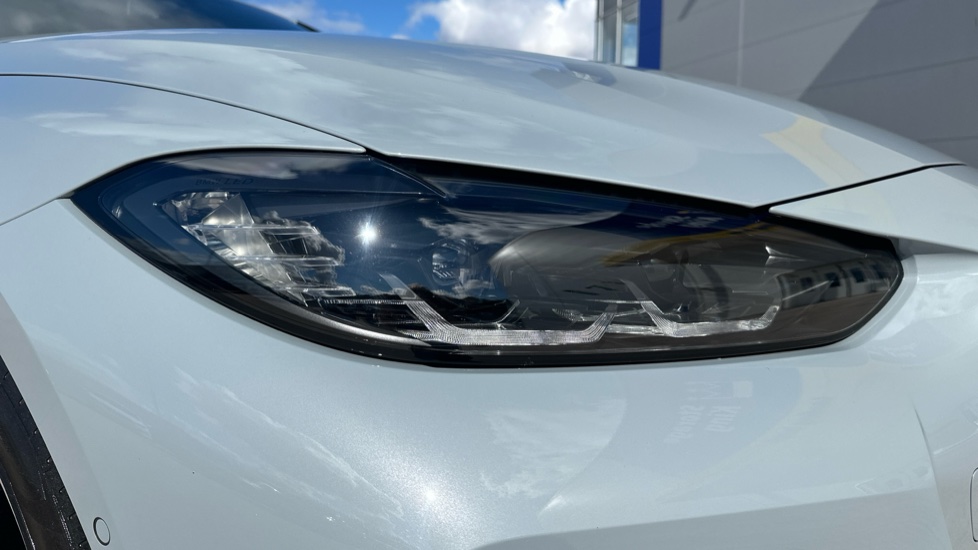 BMW i4 400kW M50 83.9kWh 5dr Auto Electric Hatchback - Image 23