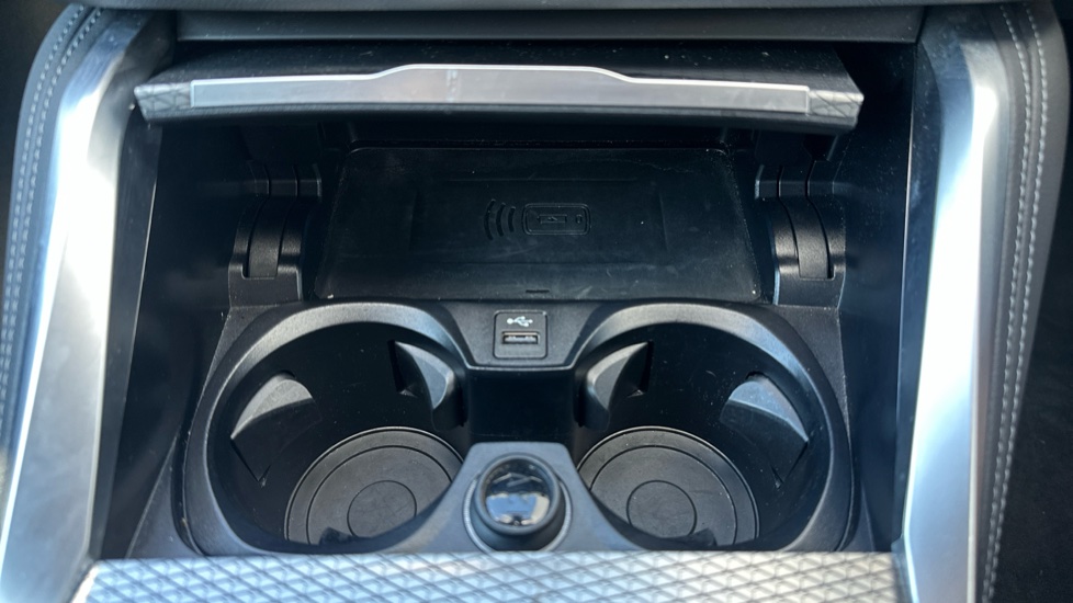 BMW i4 400kW M50 83.9kWh 5dr Auto Electric Hatchback - Image 59