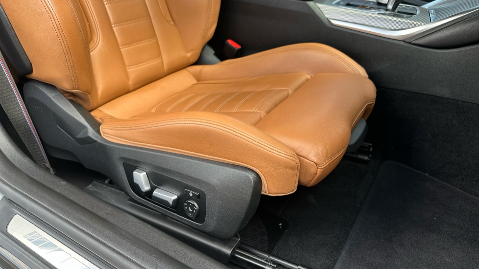 BMW 2 Series M240i xDrive 2dr Step Auto Petrol Coupe - Image 33