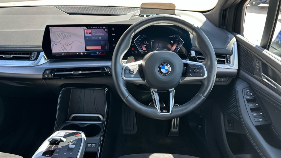 BMW 2 Series 220i MHT M Sport 5dr DCT Petrol Hatchback - Image 5