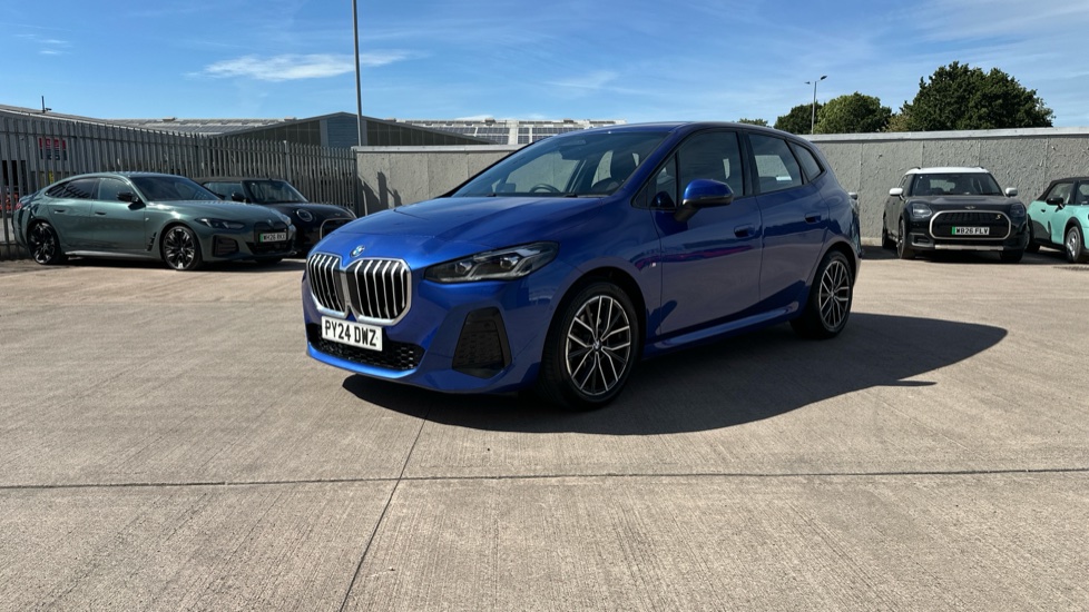 BMW 2 Series 220i MHT M Sport 5dr DCT Petrol Hatchback - Image 24