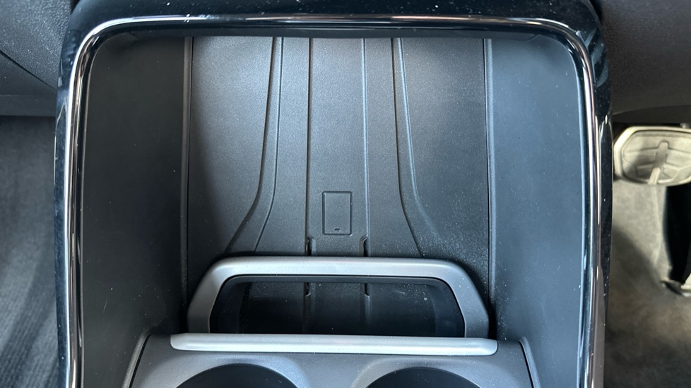 BMW 2 Series 220i MHT M Sport 5dr DCT Petrol Hatchback - Image 59