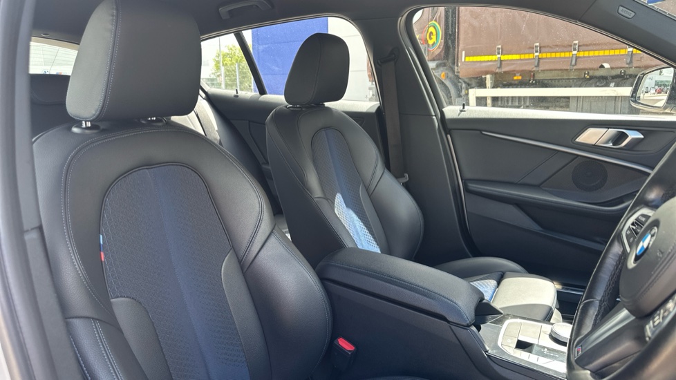 BMW 1 Series 118i [136] M Sport 5dr Step Auto [LCP] Petrol Hatchback - Image 11