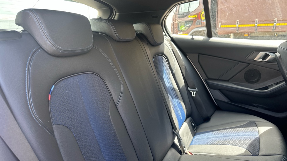 BMW 1 Series 118i [136] M Sport 5dr Step Auto [LCP] Petrol Hatchback - Image 12
