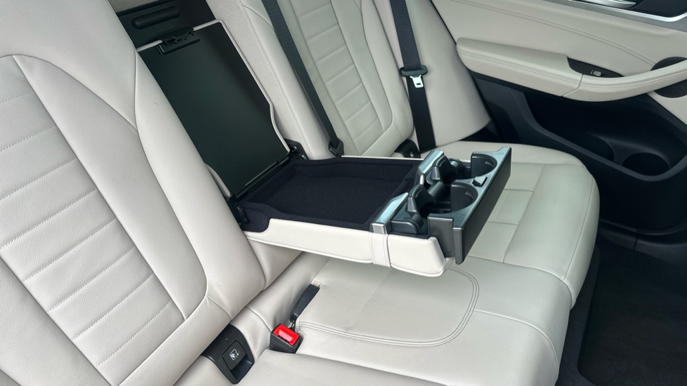 BMW iX3 210kW M Sport 80kWh 5dr Auto Electric Estate - Image 33