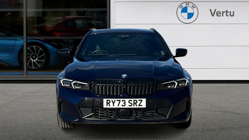 BMW 3 Series 320i M Sport 5dr Step Auto Petrol Estate - Image 16