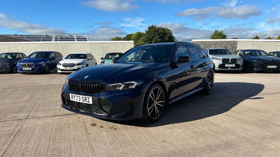 BMW 3 Series 320i M Sport 5dr Step Auto Petrol Estate - Image 25