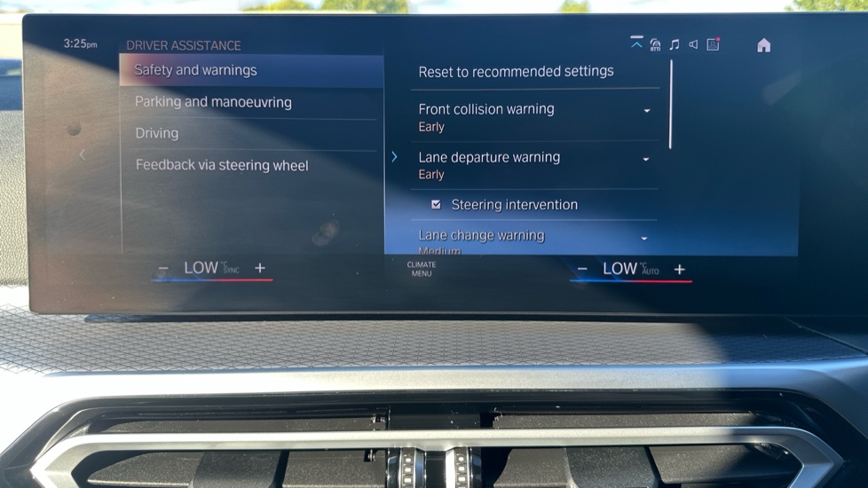 BMW 3 Series 320i M Sport 5dr Step Auto Petrol Estate - Image 55