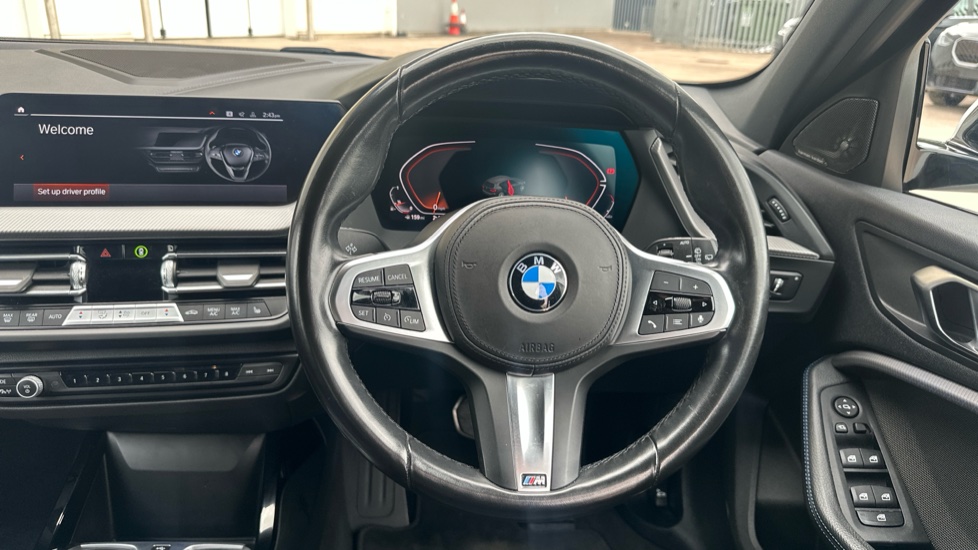 BMW 1 Series 118i M Sport 5dr Step Auto Petrol Hatchback - Image 5