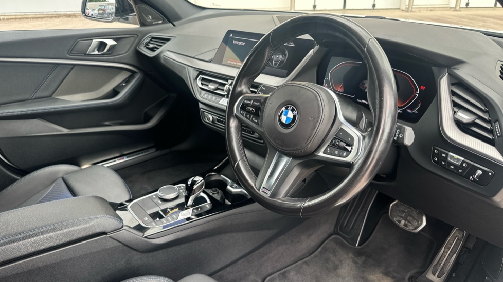 BMW 1 Series 118i M Sport 5dr Step Auto Petrol Hatchback - Image 6