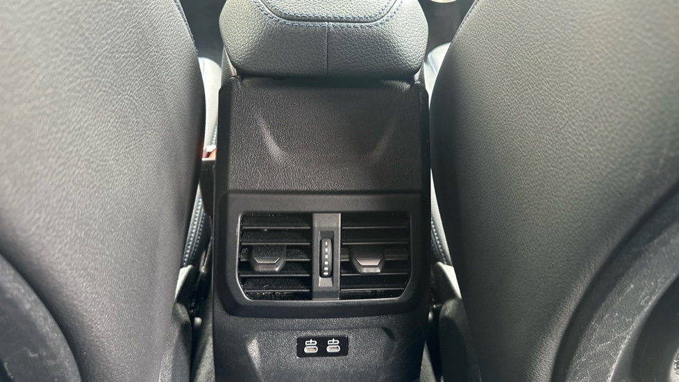 BMW 1 Series 118i M Sport 5dr Step Auto Petrol Hatchback - Image 27