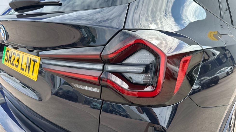BMW iX3 210kW M Sport Pro 80kWh 5dr Auto Electric Estate - Image 22