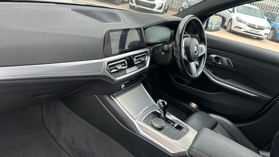 BMW 3 Series 320i M Sport 4dr Step Auto [Pro Pack] Petrol Saloon - Image 7