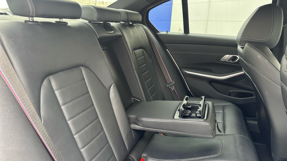 BMW 3 Series 320i M Sport 4dr Step Auto [Pro Pack] Petrol Saloon - Image 26