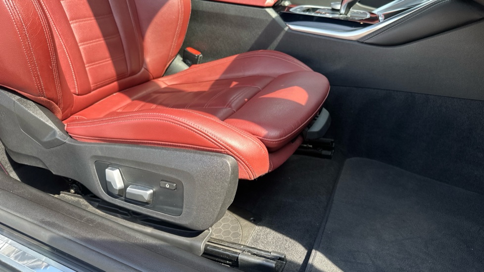 BMW 4 Series 420i M Sport Pro Edition 2dr Step Auto Petrol Convertible - Image 33