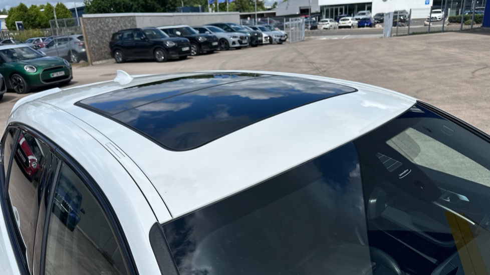BMW 1 Series M135i xDrive 5dr Step Auto Petrol Hatchback - Image 21