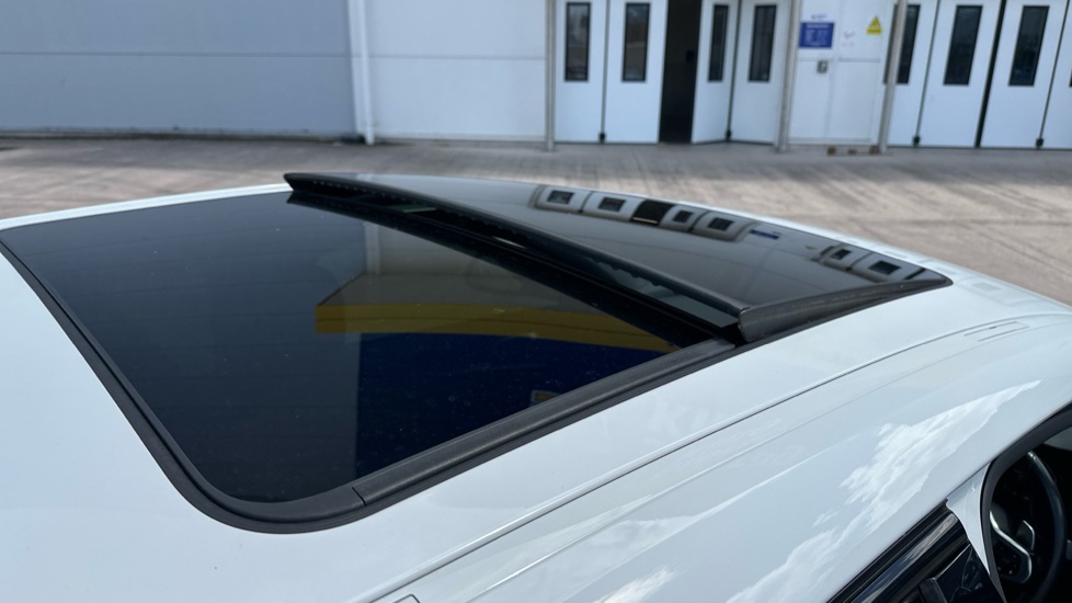BMW 1 Series M135i xDrive 5dr Step Auto Petrol Hatchback - Image 30
