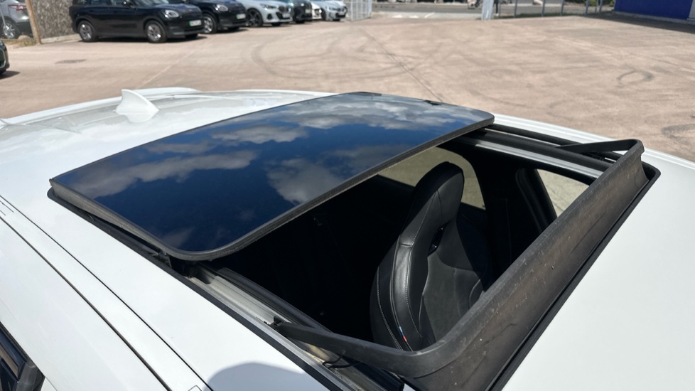 BMW 1 Series M135i xDrive 5dr Step Auto Petrol Hatchback - Image 31