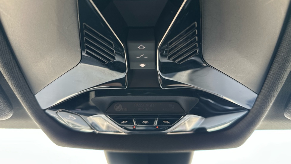 BMW 1 Series M135i xDrive 5dr Step Auto Petrol Hatchback - Image 38