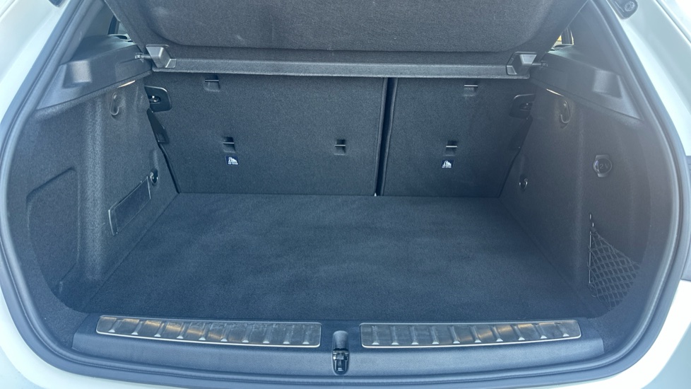 BMW 1 Series 118i M Sport 5dr Step Auto Petrol Hatchback - Image 13
