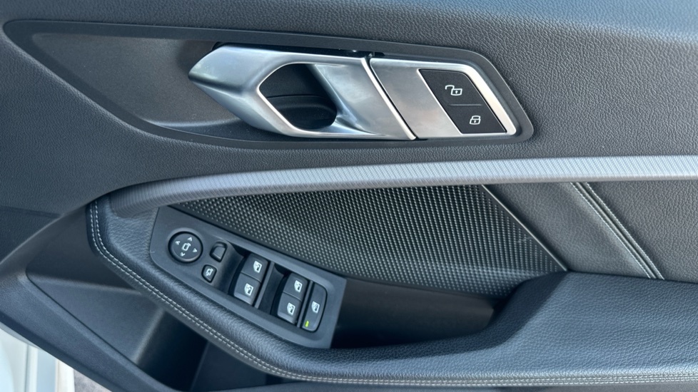 BMW 1 Series 118i M Sport 5dr Step Auto Petrol Hatchback - Image 29