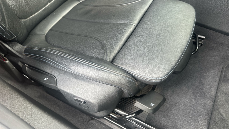 BMW 2 Series 218i [136] M Sport 4dr DCT [Tech/Pro Pack] Petrol Saloon - Image 31