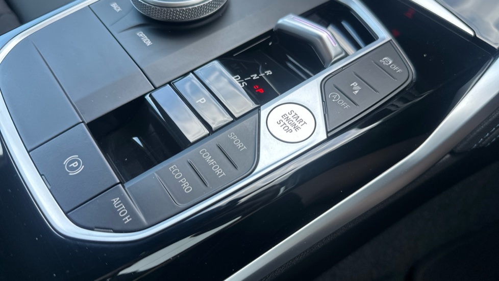 BMW 2 Series 220i M Sport 2dr Step Auto Petrol Coupe - Image 19