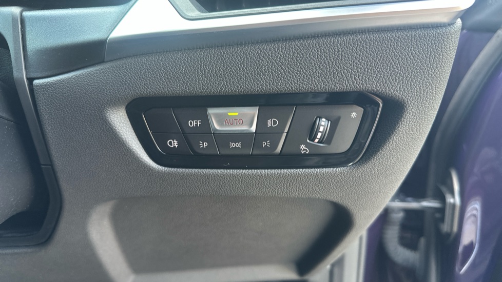 BMW 2 Series 220i M Sport 2dr Step Auto Petrol Coupe - Image 29