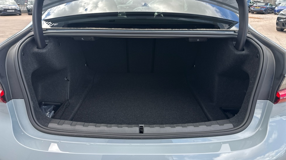 BMW 3 Series 320i M Sport 4dr Step Auto [Pro Pack] Petrol Saloon - Image 13