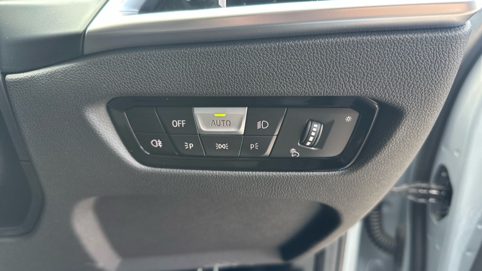 BMW 3 Series 320i M Sport 4dr Step Auto [Pro Pack] Petrol Saloon - Image 30