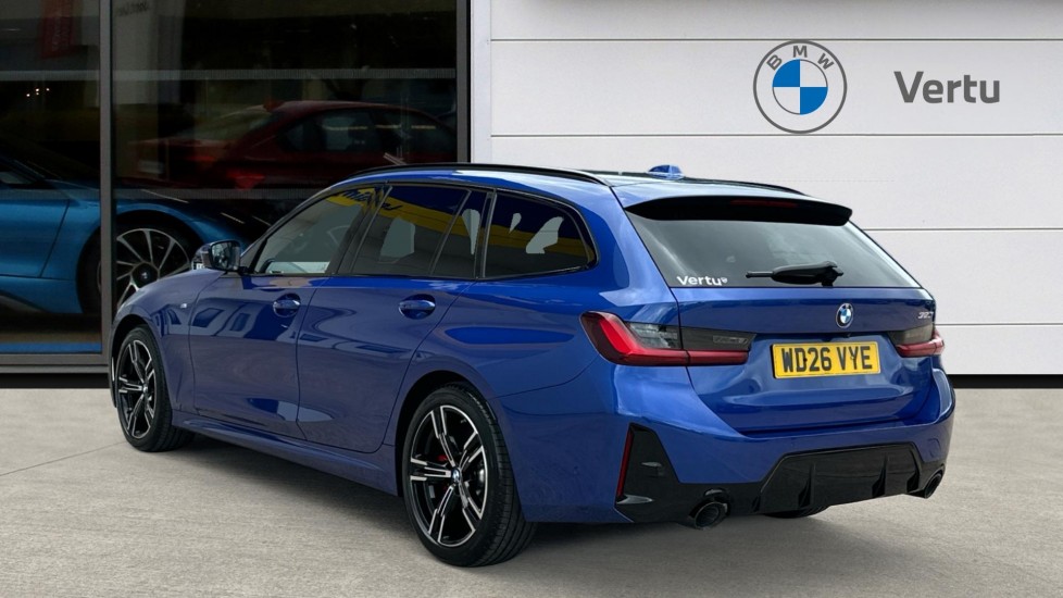 BMW 3 Series 320i M Sport 5dr Step Auto [Pro Pack] Petrol Estate - Image 2