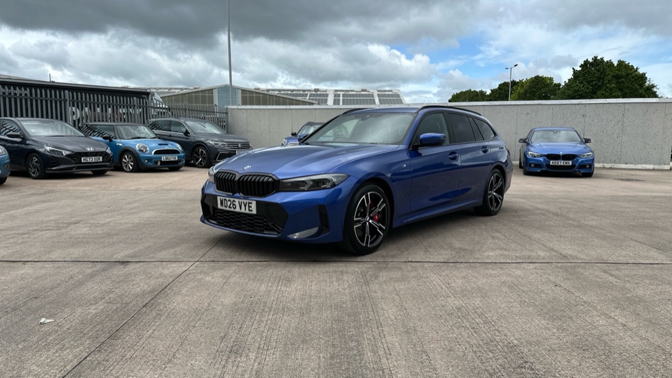 BMW 3 Series 320i M Sport 5dr Step Auto [Pro Pack] Petrol Estate - Image 24