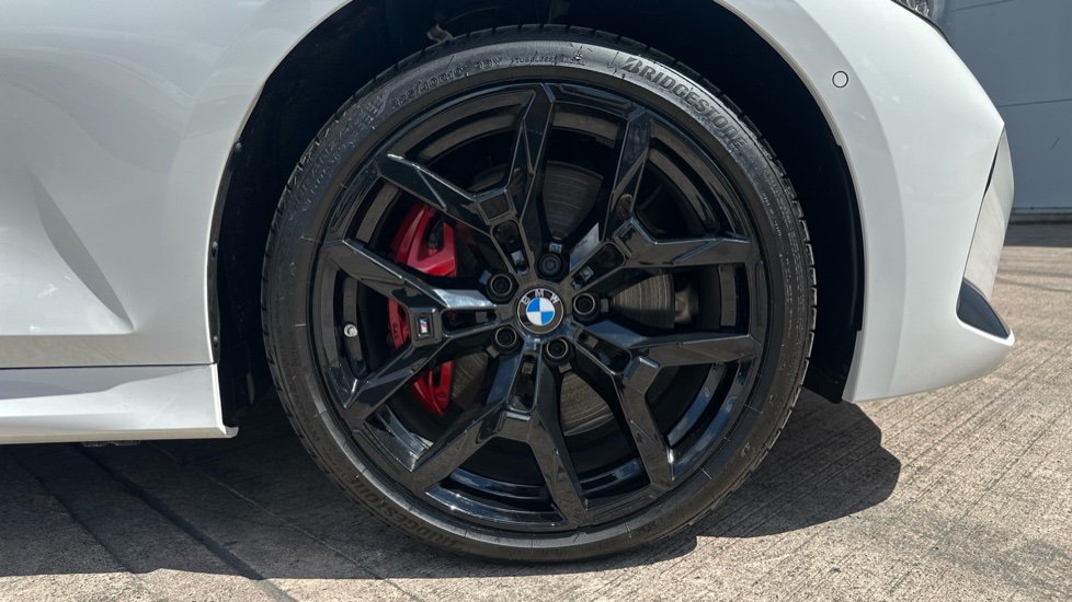 BMW 3 Series 320i M Sport 4dr Step Auto [Pro Pack] Petrol Saloon - Image 14