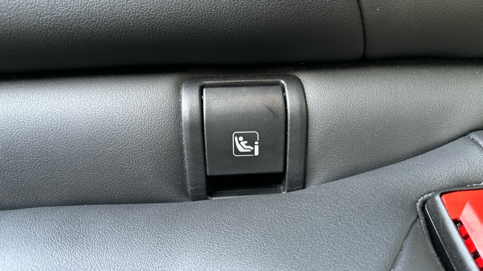 BMW X5 xDrive40d MHT M Sport 5dr Auto Diesel Estate - Image 31