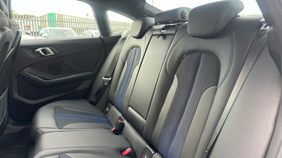 BMW 2 Series 218i [136] M Sport 4dr Petrol Saloon - Image 12