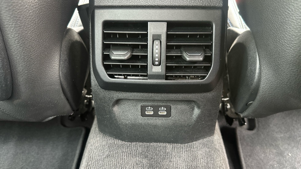BMW 2 Series 218i [136] M Sport 4dr Petrol Saloon - Image 29