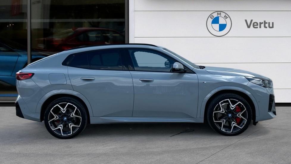 BMW iX2 150kW eDrive20 M Sport 65kWh 5dr Auto [Tech/Pro] Electric Hatchback - Image 3