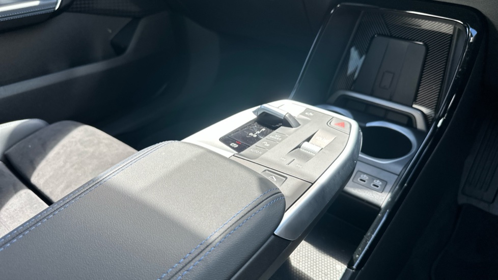 BMW iX2 150kW eDrive20 M Sport 65kWh 5dr Auto [Tech/Pro] Electric Hatchback - Image 10